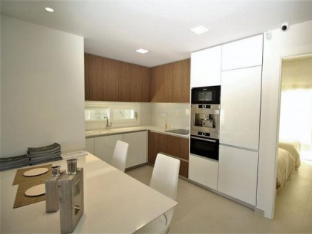 Apartment with 3 bedroom in town 281765