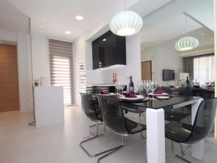 town Apartment 281771