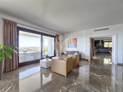 Estepona property: Villa with 5 bedroom in Estepona 281850