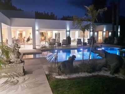 Estepona property: Villa with 5 bedroom in Estepona, Spain 281966