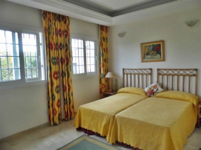 Nueva Andalucia property: Malaga Villa 282002