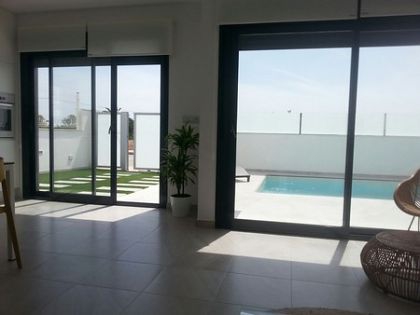 Los Alcazares property: Villa in Alicante to rent 282225
