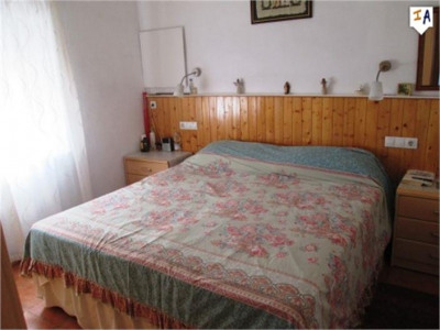 Iznalloz property: Granada property | 3 bedroom Townhome 282243