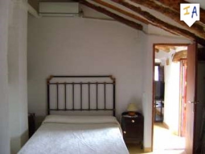 Priego De Cordoba property: Townhome in Cordoba for sale 282331