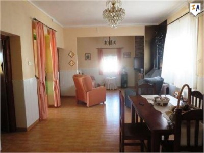 Villa with 3 bedroom in town 282338