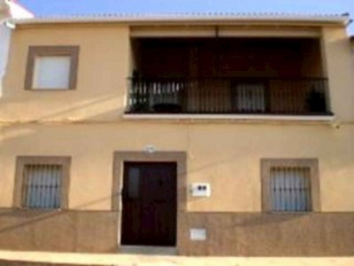 Orellana La Vieja property: Townhome for sale in Orellana La Vieja 282360