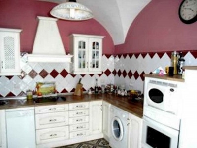 Townhome with 6 bedroom in town 282381
