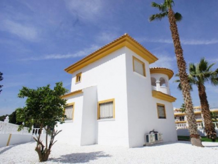 Villa for sale in town,  282457