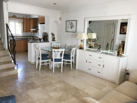 Townhome with 2 bedroom in town, Spain 282464