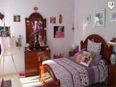 Sierra De Yeguas property: Malaga property | 3 bedroom Townhome 282506