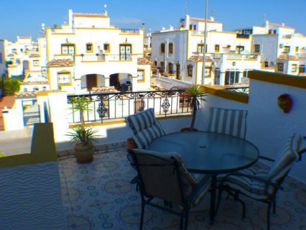 Villa for sale in town, Spain 282526