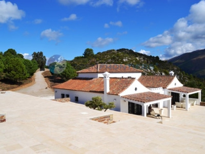 Casares property: Villa for sale in Casares 282586