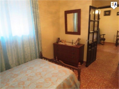 Humilladero property: Humilladero, Spain | Townhome for sale 282913