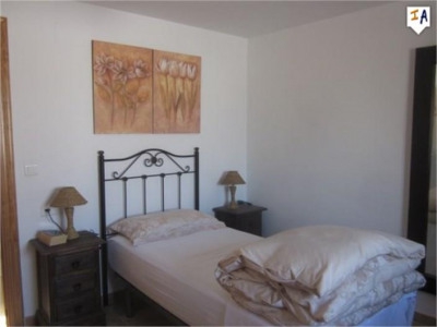 Loja property: Granada property | 3 bedroom Villa 283018