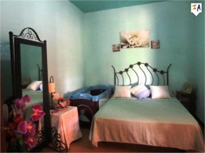 Villa for sale in town,  283025