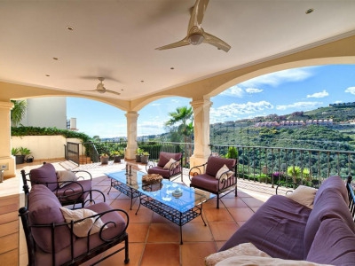 Benahavis property: Villa for sale in Benahavis, Spain 283172
