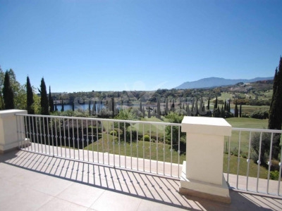 Estepona property: Villa with 5 bedroom in Estepona 283206