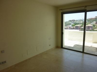 Benahavis property: Apartment in Malaga for sale 283309