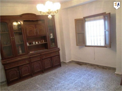 Castillo De Locubin property: Townhome for sale in Castillo De Locubin, Spain 283516