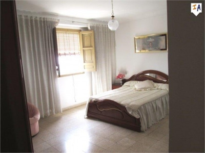 Castillo De Locubin property: Townhome for sale in Castillo De Locubin, Jaen 283546